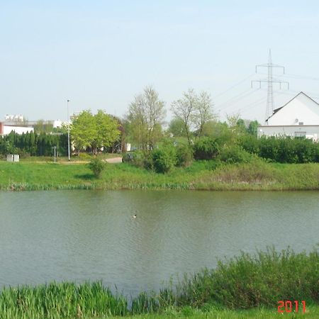 Zur Linde Hotel Ostrau  Buitenkant foto